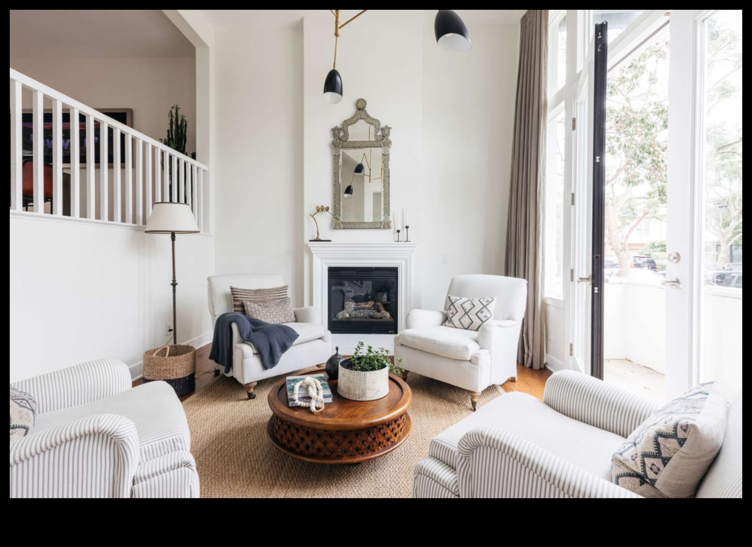 שטיחי קיר מעץ: מלאכת עשה בעצמך לתצוגות אמנותיות