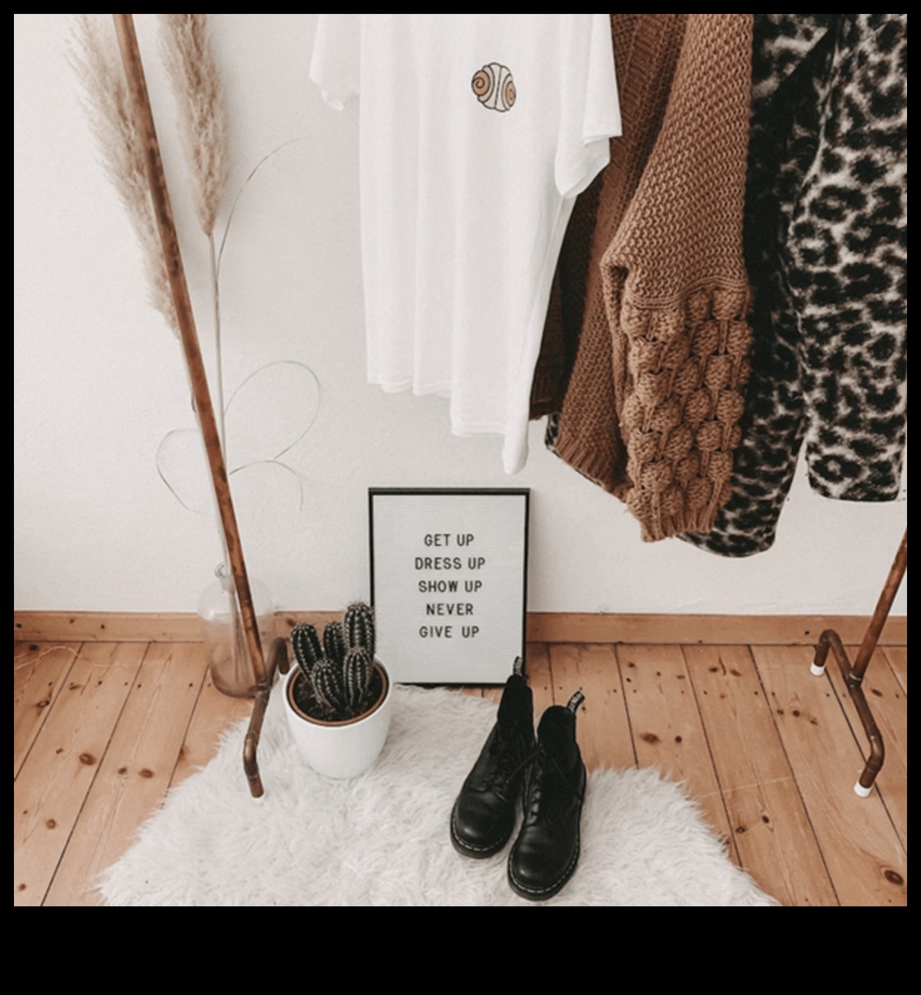 מעבר לארון הבגדים: בחינת מגמות באופנה ועיצוב פנים